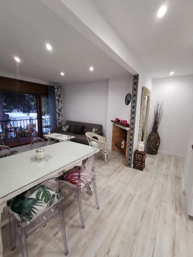 Apartamento Port De Roda De Bara -Roc Sant Gaieta Exterior foto