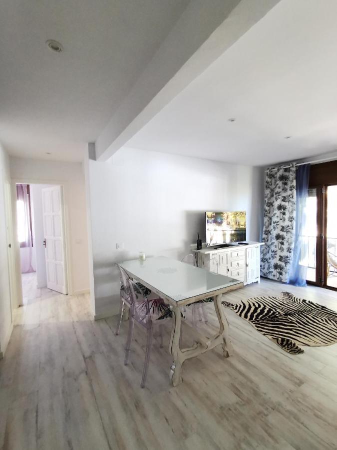 Apartamento Port De Roda De Bara -Roc Sant Gaieta Exterior foto